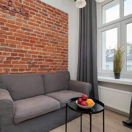 Apartment Modern Near Center By Renters